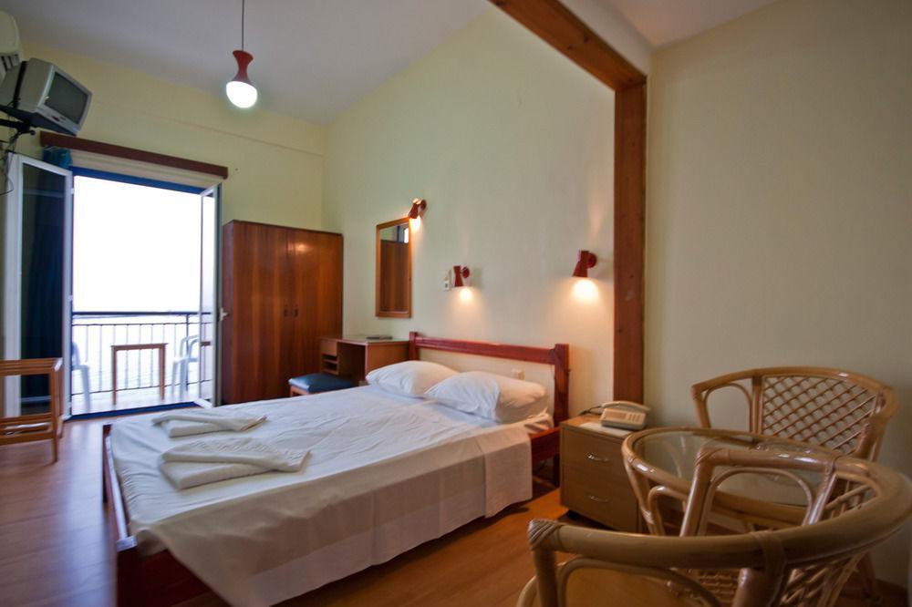 Lucia Hotel Chania  Exterior photo